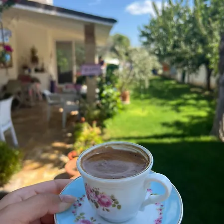 ınci Konukevi Çeşme