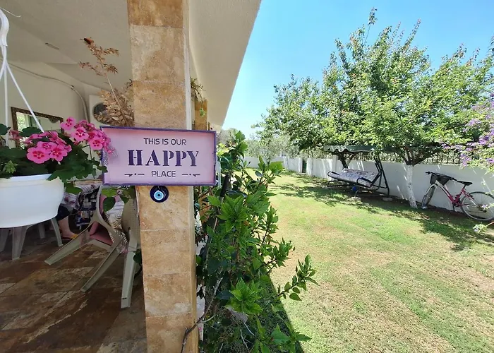 Inci Gasthuis Çeşme
